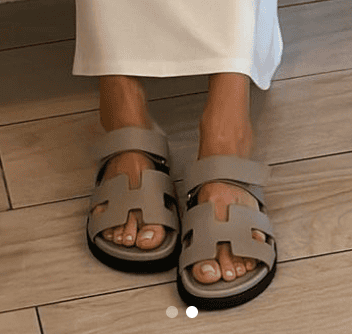Małgorzata Rozenek w sandałach Hermes, fot. Instagram
