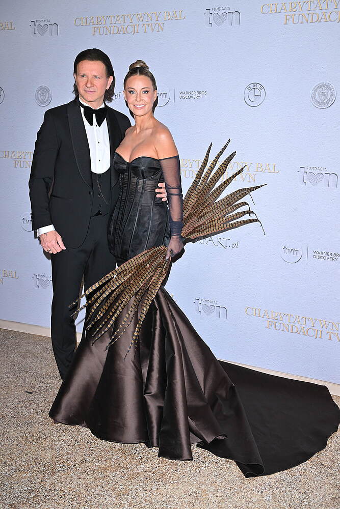 Plejada znanych na Charytatywnym Balu TVN. Jedna kreacja piękniejsza od drugiej