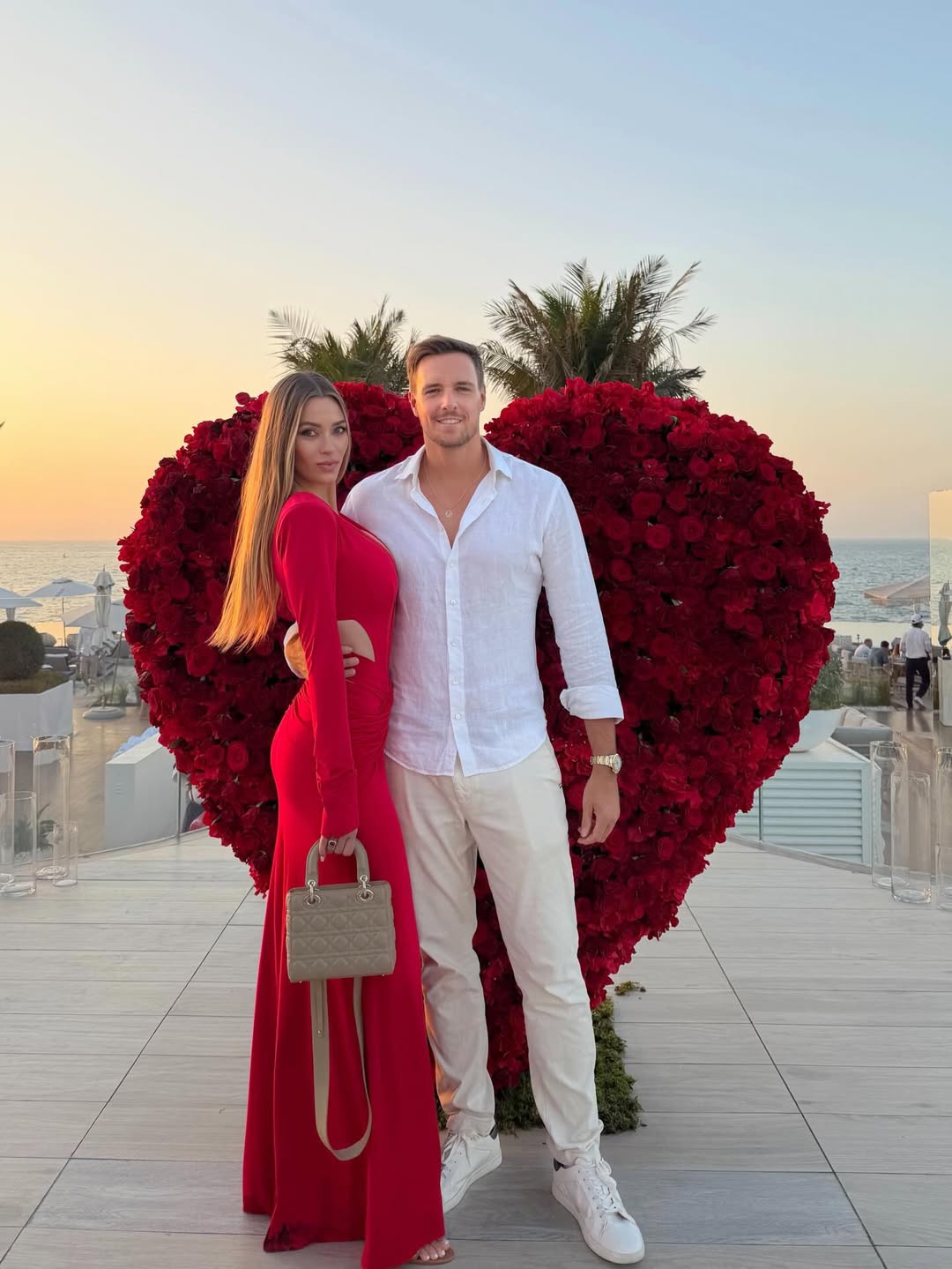 Dramat w Dubaju. Gwiazda Polsatu relacjonuje, co dzieje się na miejscu. "Czułam, że powinniśmy wracać do domu"