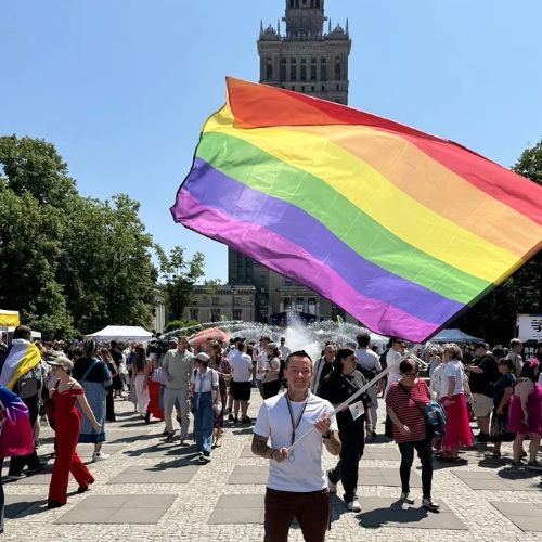 Parada Równości 2025. W tłumie nie zabrakło gwiazd