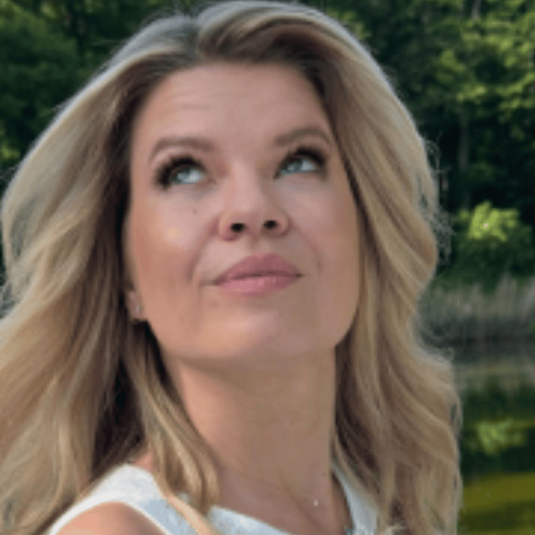 Marta Manowska z wytatuowanym przystojniakiem na wakacjach. Czułość to mało powiedziane