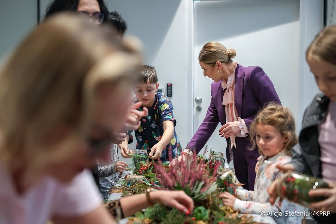 Takiej Nawrockiej nie znacie! Za chwilę nie poznamy Pierwszej Damy. Ale szyk!