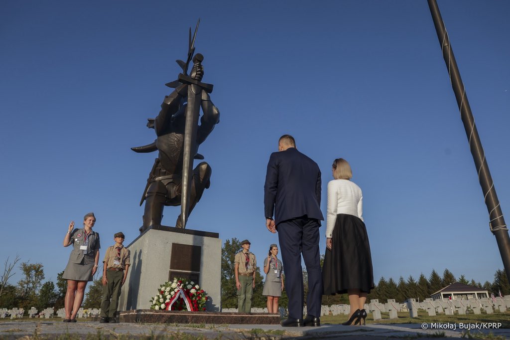Marta Nawrocka olśniła w USA. Wszyscy patrzyli na jej buty. Naprawdę je włożyła