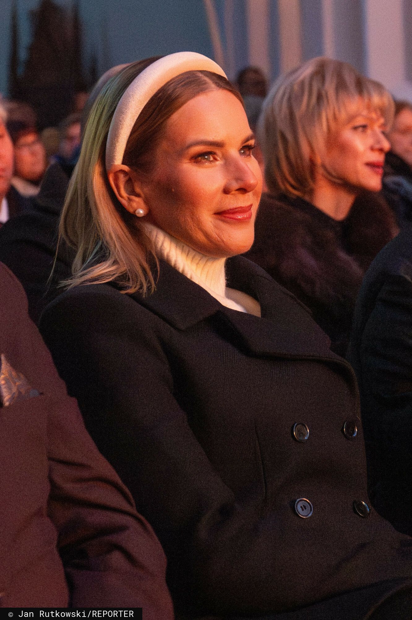 Stylizacja Nawrockiej do kościoła pod lupą fanów. Choć wyglądała elegancko, wszyscy mówią tylko o jednym