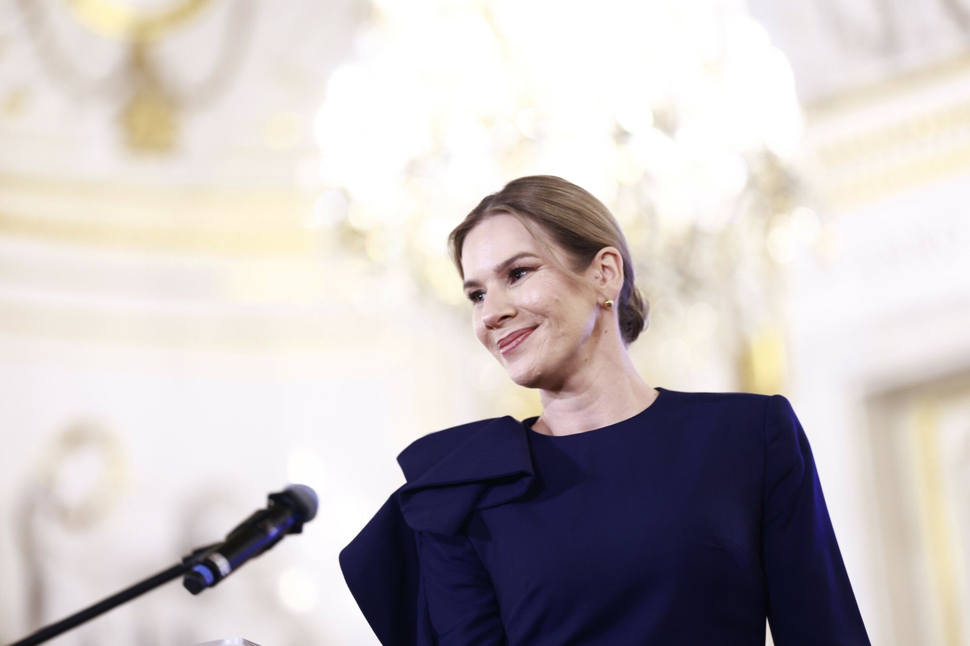 Marta Nawrocka znów wzbudziła emocje. Stylistka komentuje