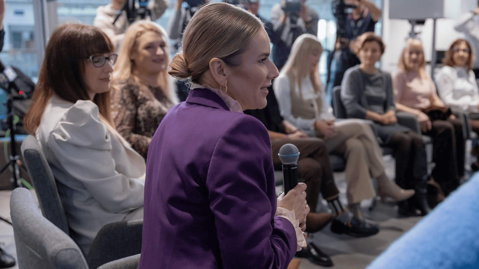 Nawrocka przeszła samą siebie. O odważnej kreacji mówią wszyscy