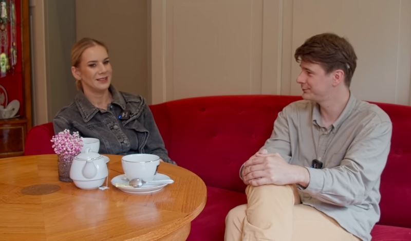 Nawrocka udzieliła wywiadu synowi. Dobę po rozmowie wydała oświadczenie