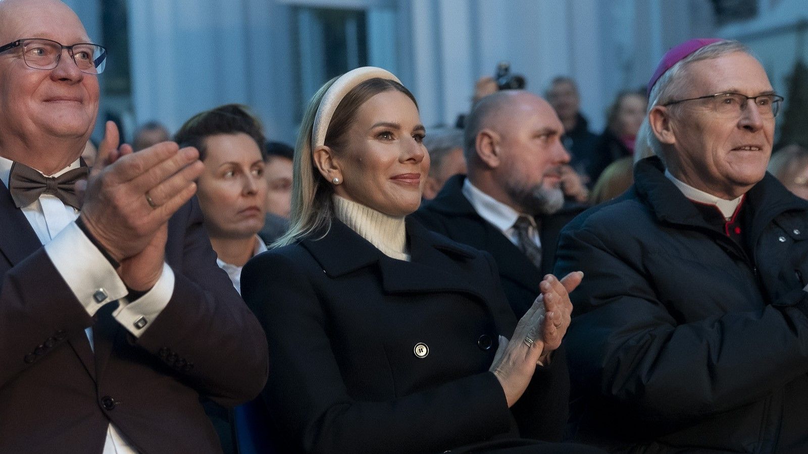 Tak Marta Nawrocka ubrała się do Kościoła. Ekspertka od stylu zabrała głos