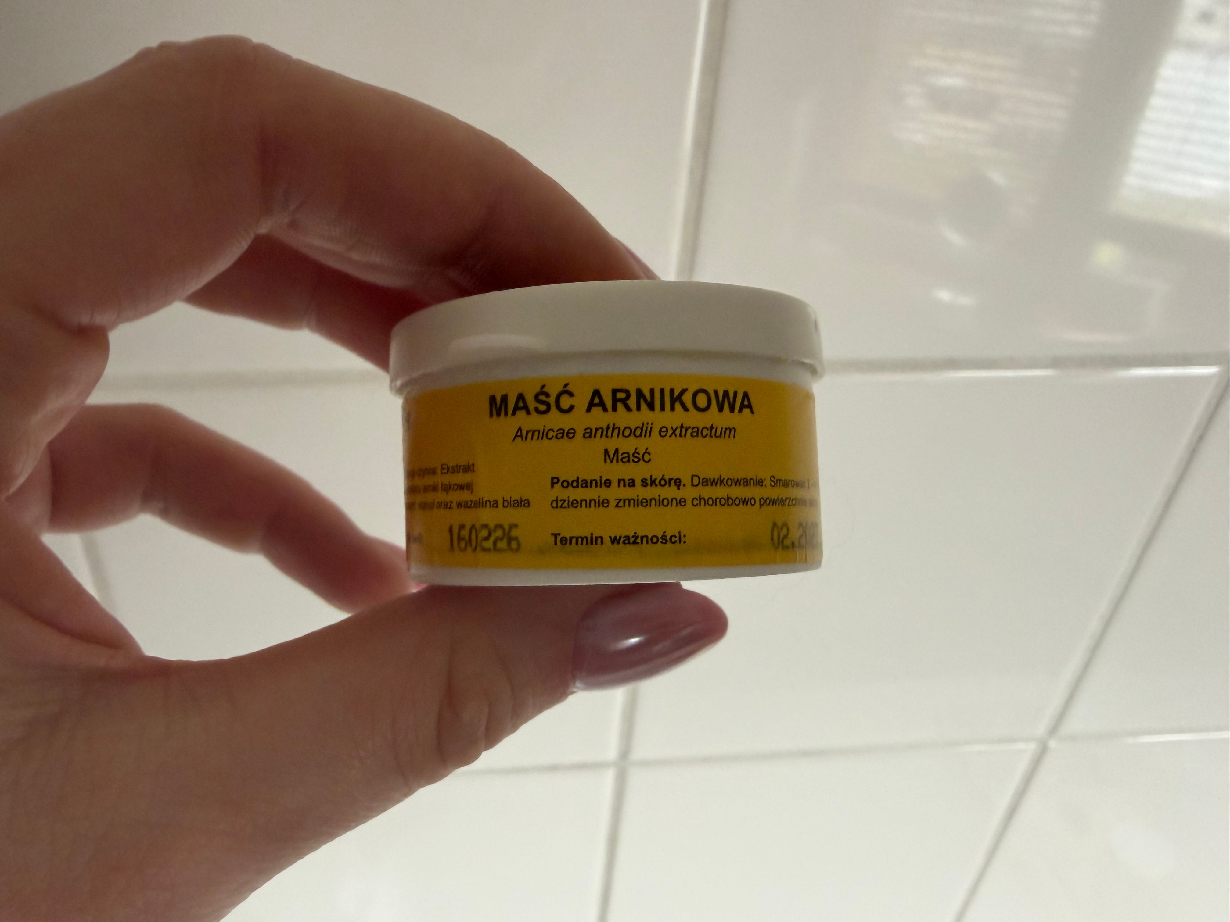 Ta maść z apteki za 9 zł to hit. Kosztuje grosze, a działa cuda na stawy i cerę. Kupuję od razu kilka sztuk