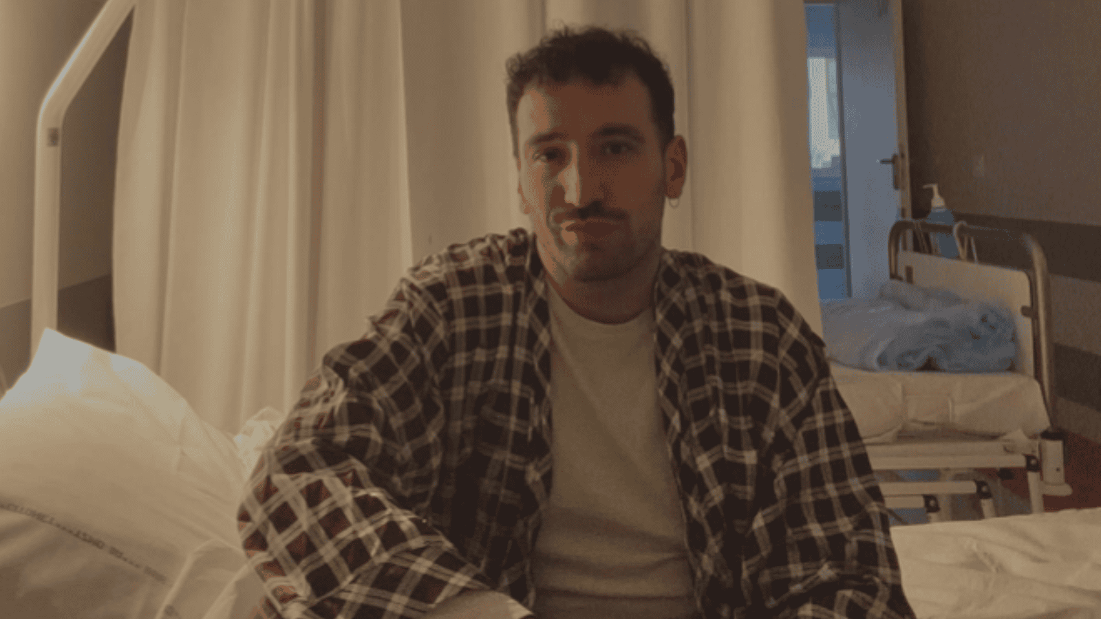 Stylista gwiazd Mateusz Kołtunowicz trafił do szpitala – operacja już wkrótce