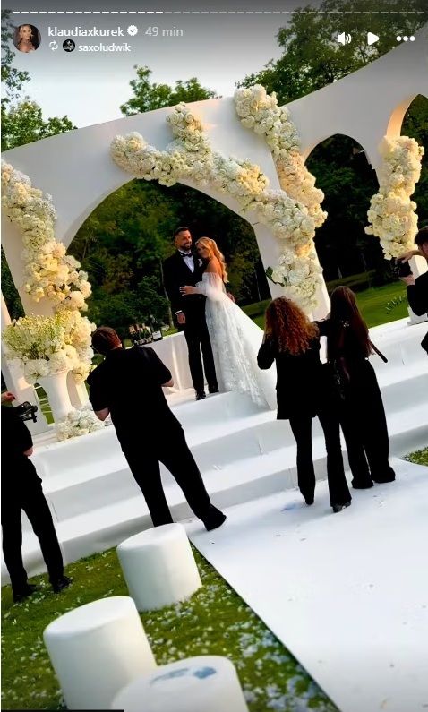 Piłkarz reprezentacji Polski wziął ślub. Piękne zdjęcia trafiły do sieci