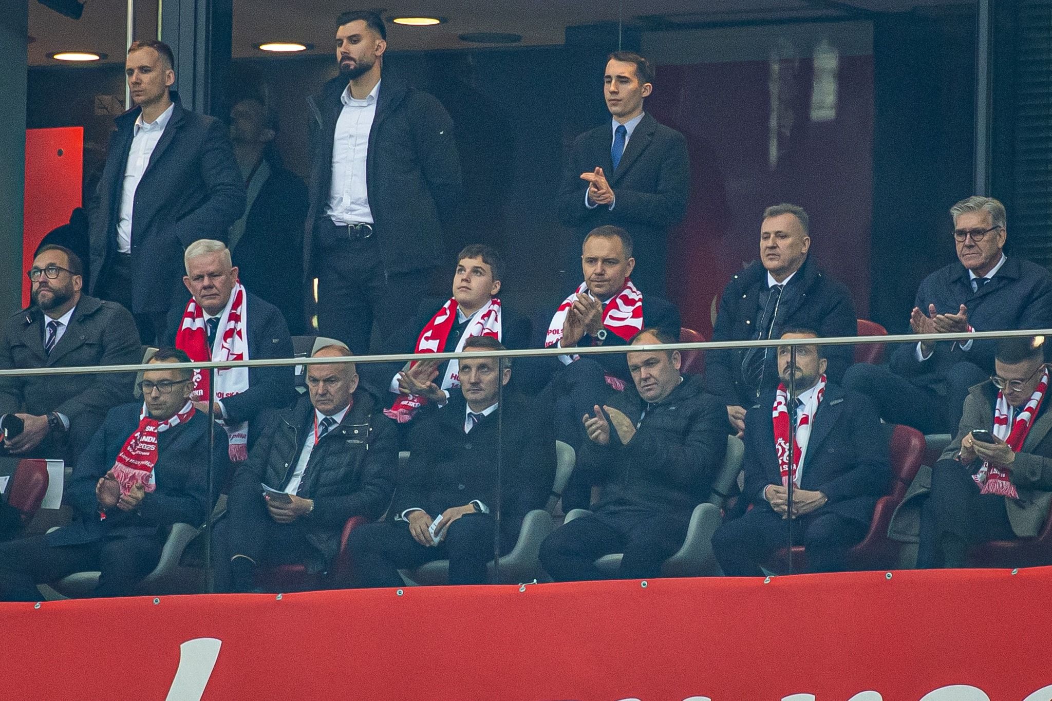 Kibice nagle wykrzyczeli to do Nawrockiego. Skandal na meczu Polska - Holandia