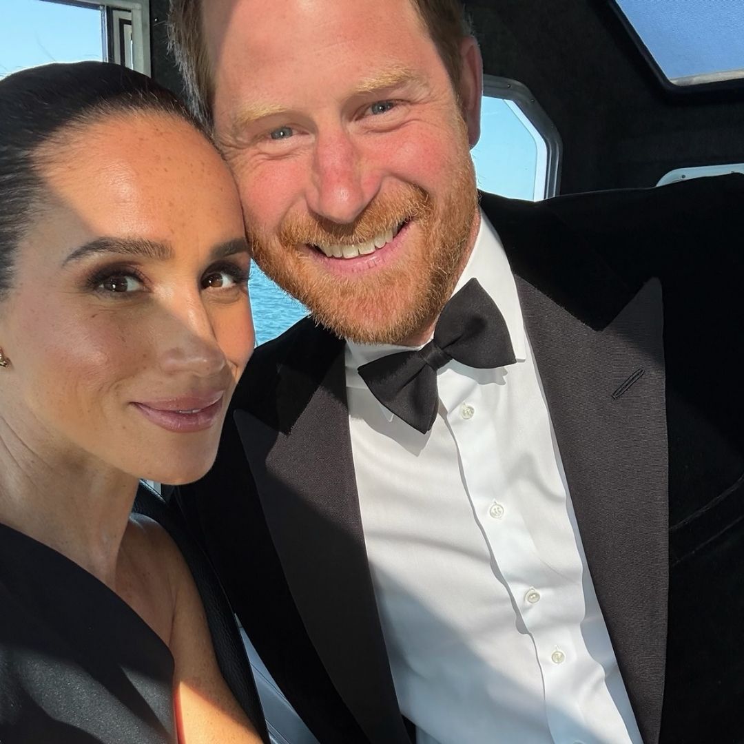 Tak przywitali Meghan i Harry'ego na Wyspach. Syn Karola się wściekł