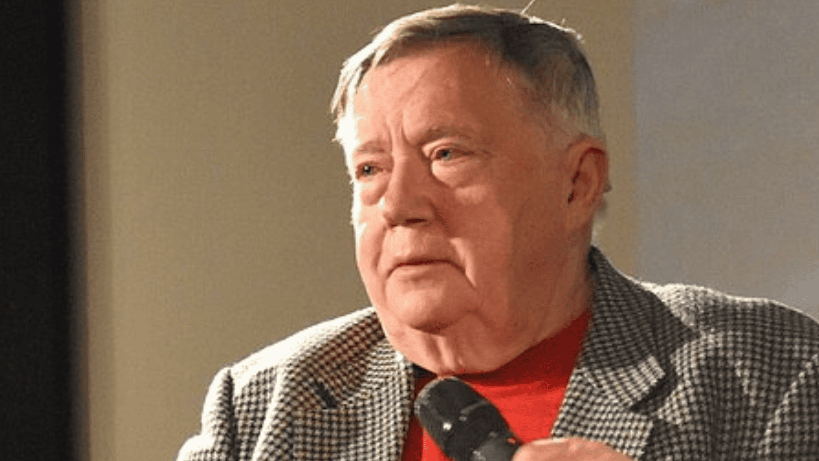 Sędzina płakała na rozprawie cenionego aktora. Fani Mieczysława Hryniewicza w szoku