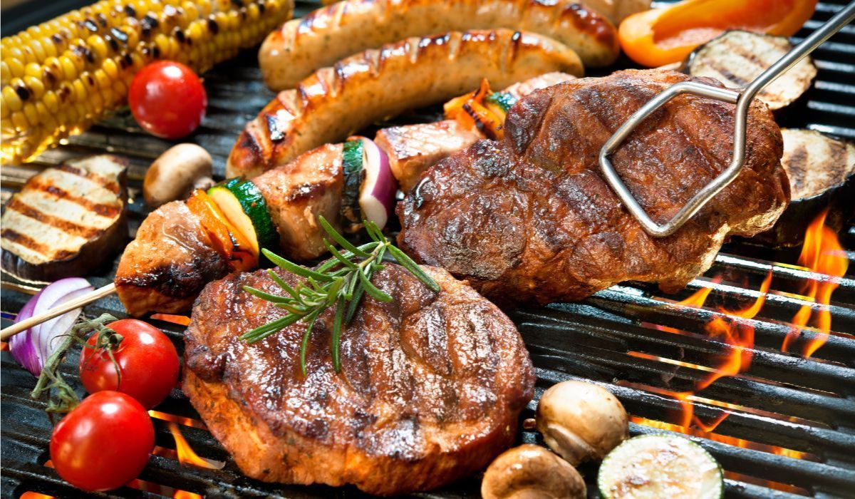 Pyszne mięso na grillu