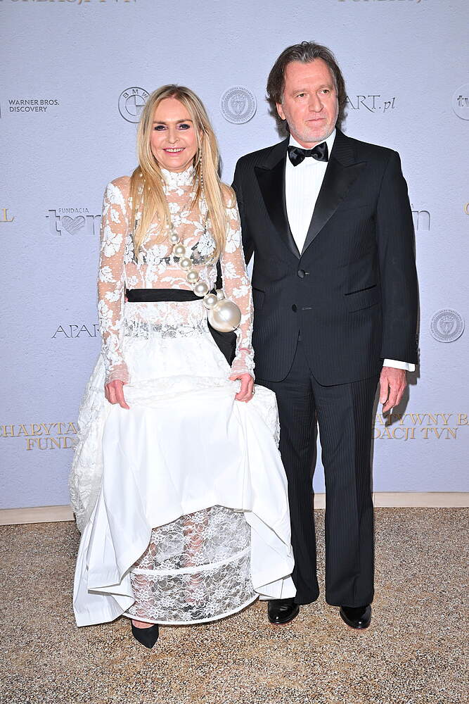 Plejada znanych na Charytatywnym Balu TVN. Jedna kreacja piękniejsza od drugiej