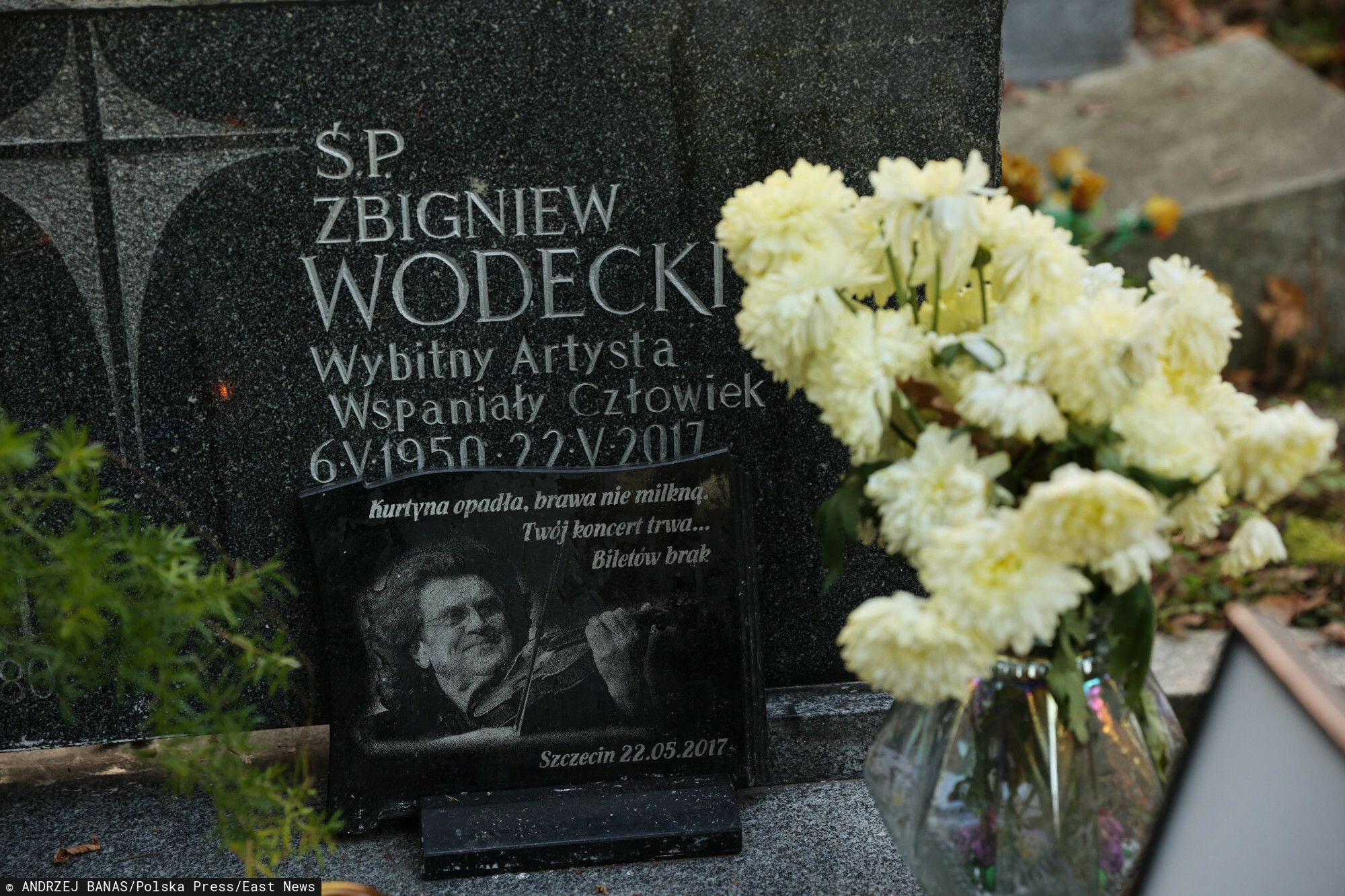 Tak obecnie wygląda grób Wodeckiego. Smutny widok