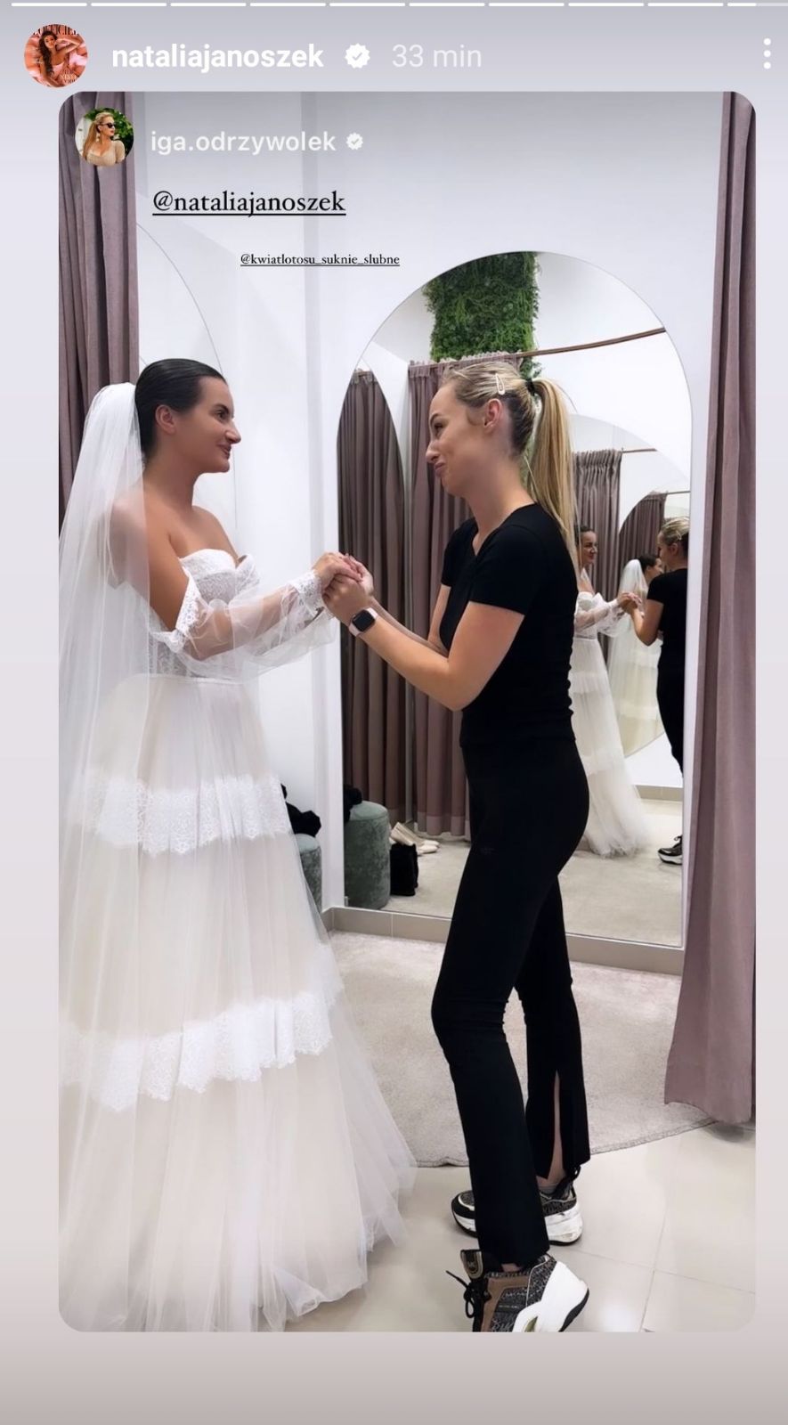 Natalia Janoszek, zdjęcie w sukni ślubnej, nowy wpis