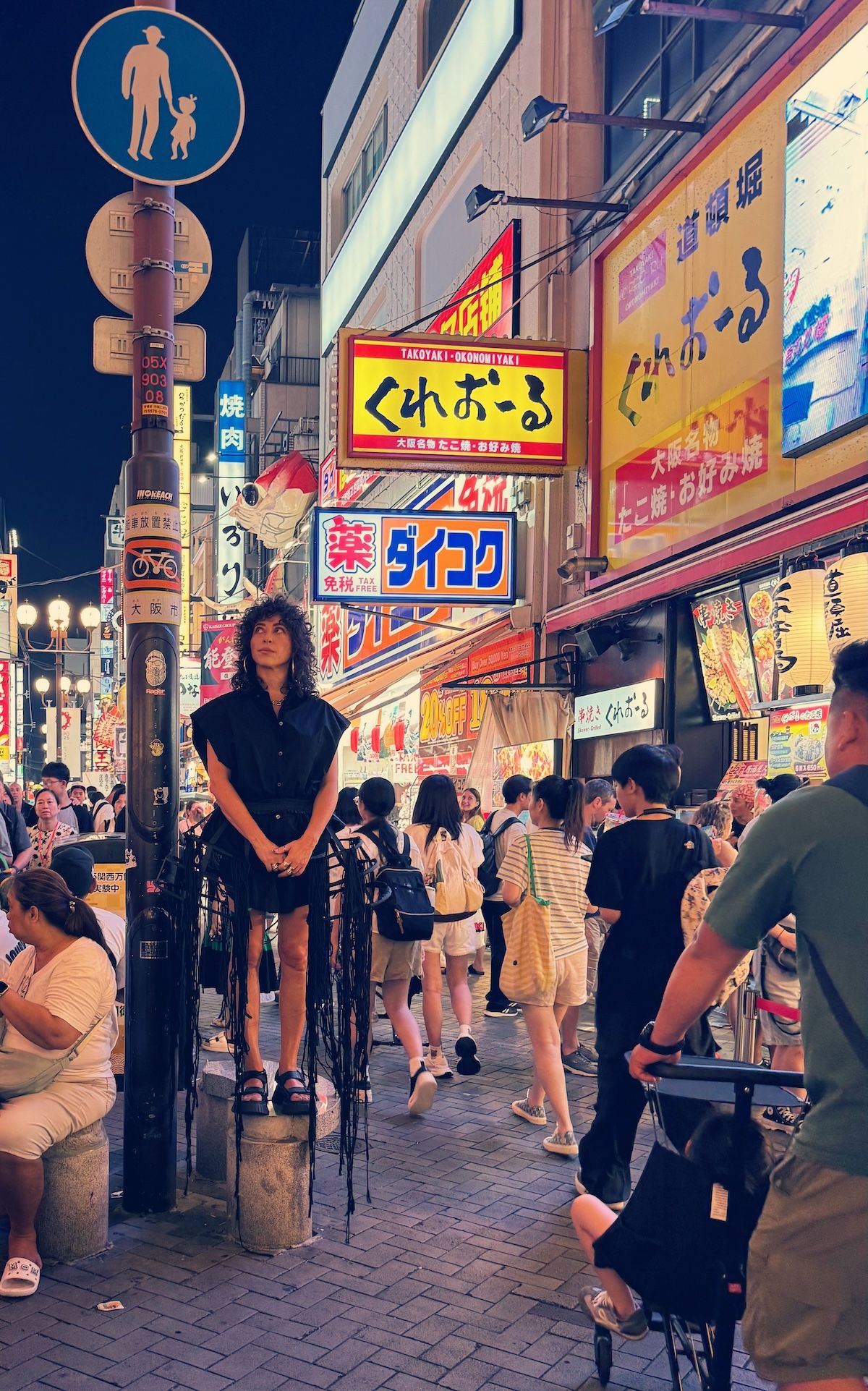 Oszałamiająca kreacja i rodzina u boku. Tak Natalia Kukulska reprezentuje Polskę w Japonii na światowym wydarzeniu