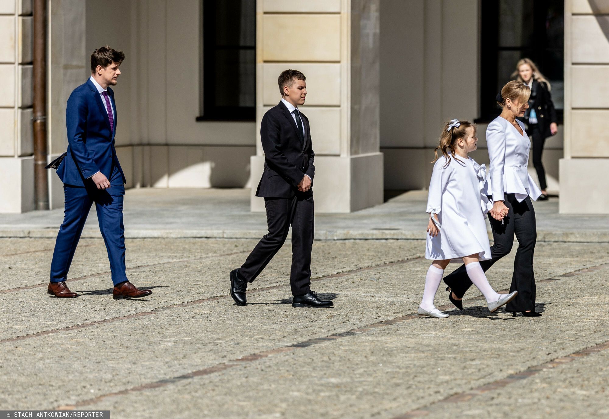 Ochroniarze w szkołach dzieci Nawrockiego. Wdrążono środki bezpieczeństwa
