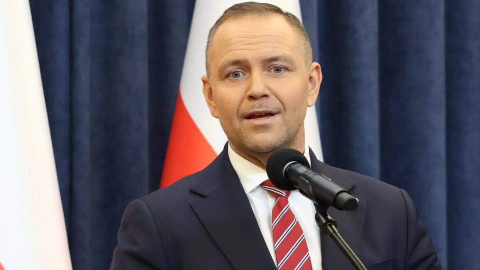 flaga polski