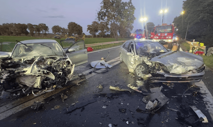 Poważny wypadek na polskiej trasie. Wśród rannych 19-miesięczne dziecko