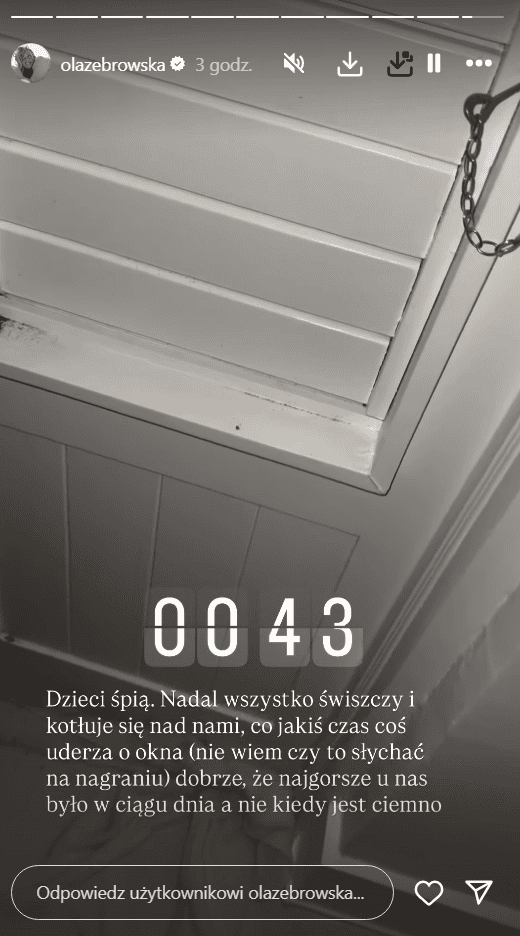 Żebrowscy przetrwali kataklizm. W krytycznym momencie schowali się w łazience. To nie wszystko