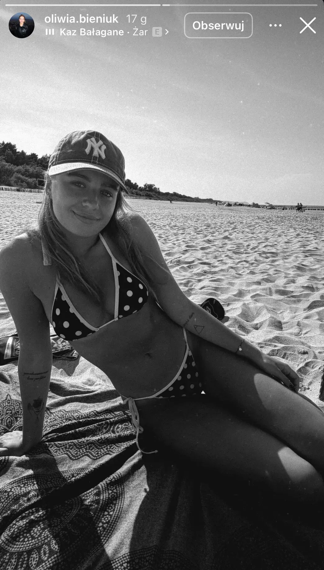 Oliwia Bieniuk w skąpym bikini. Internauci zauważyli jedno