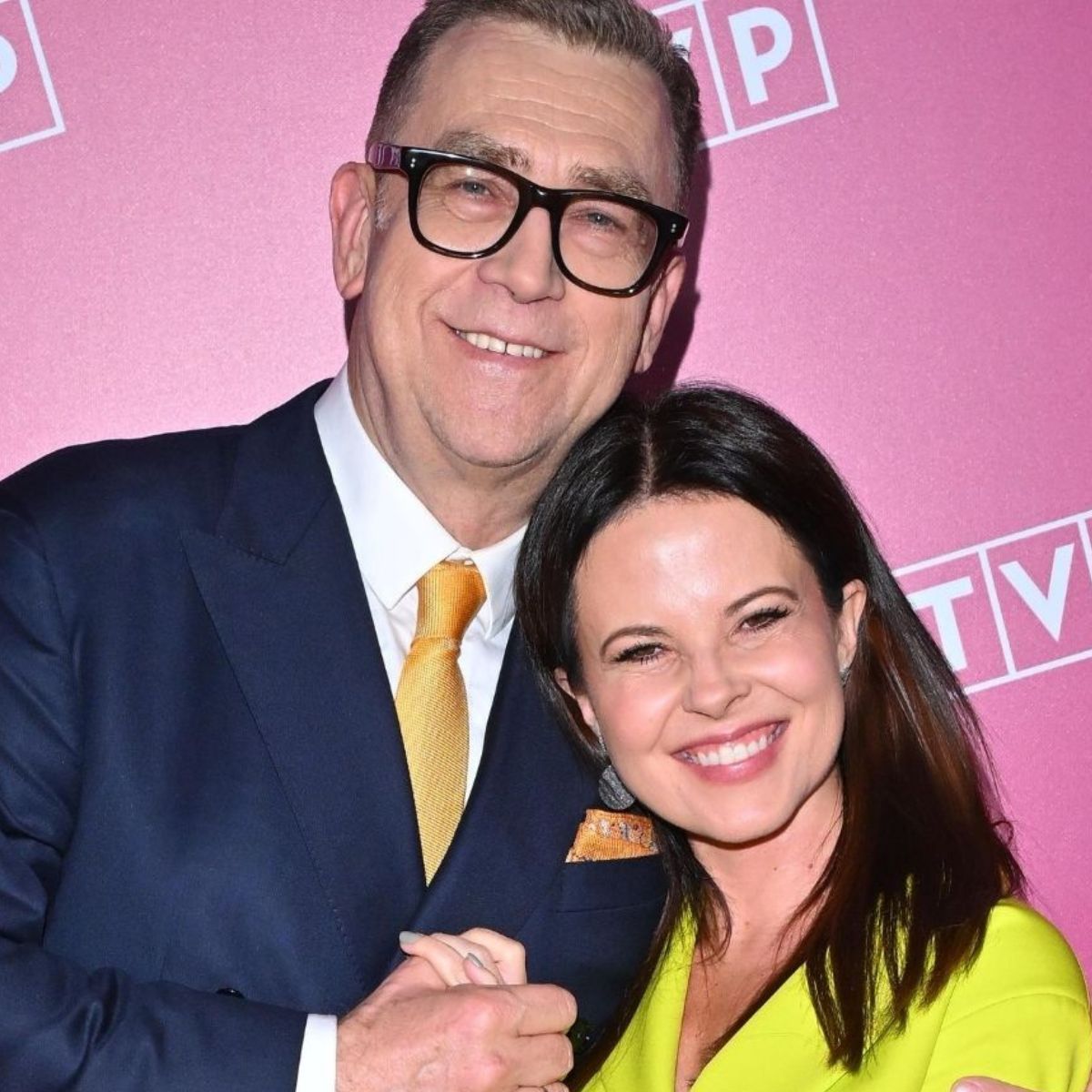 Dziennikarz TVP nie mógł oderwać od niej rąk. Dopiero na ściance się odpalili