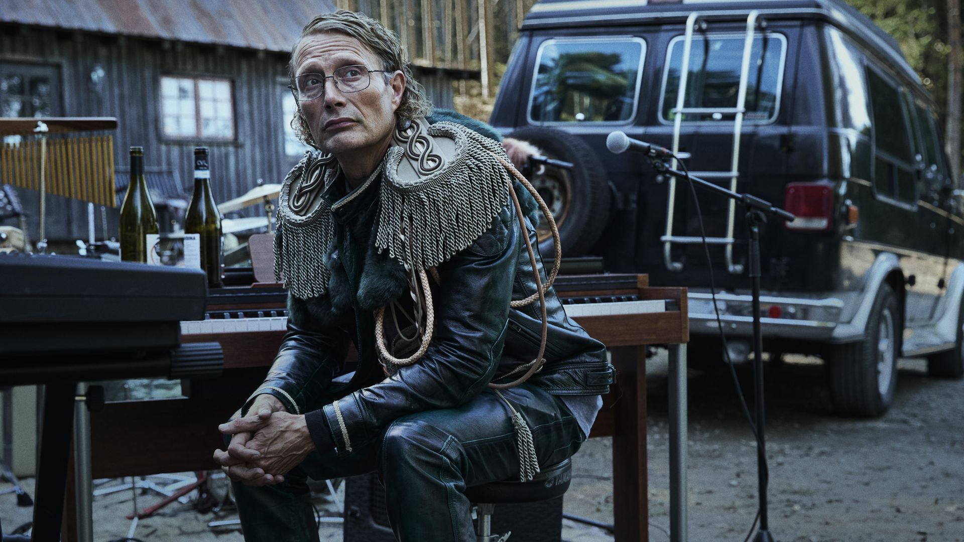 „Ostatni wiking” od dzisiaj w kinach! Mads Mikkelsen w roli, jakiej jeszcze nie widzieliście