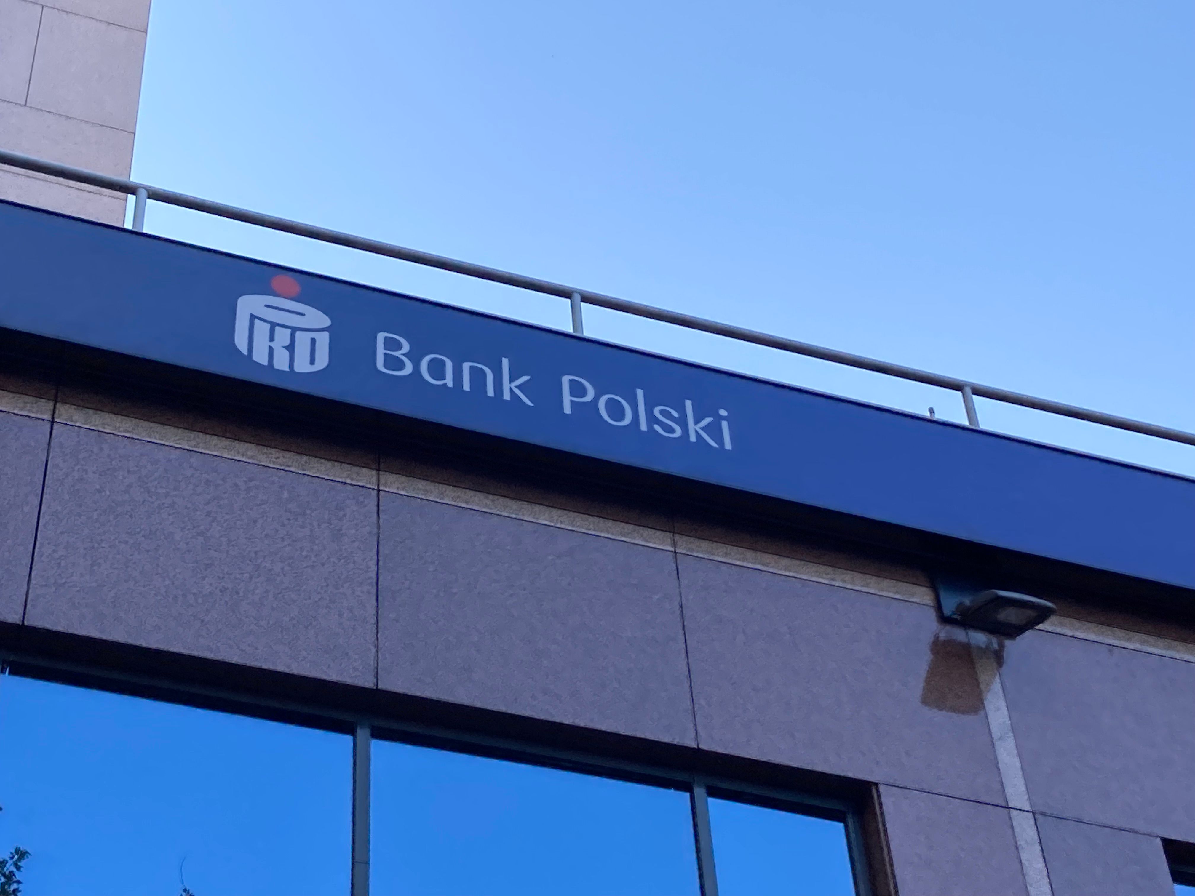 PKO BP-bank-siedziba-logo PKO-biznesinfo