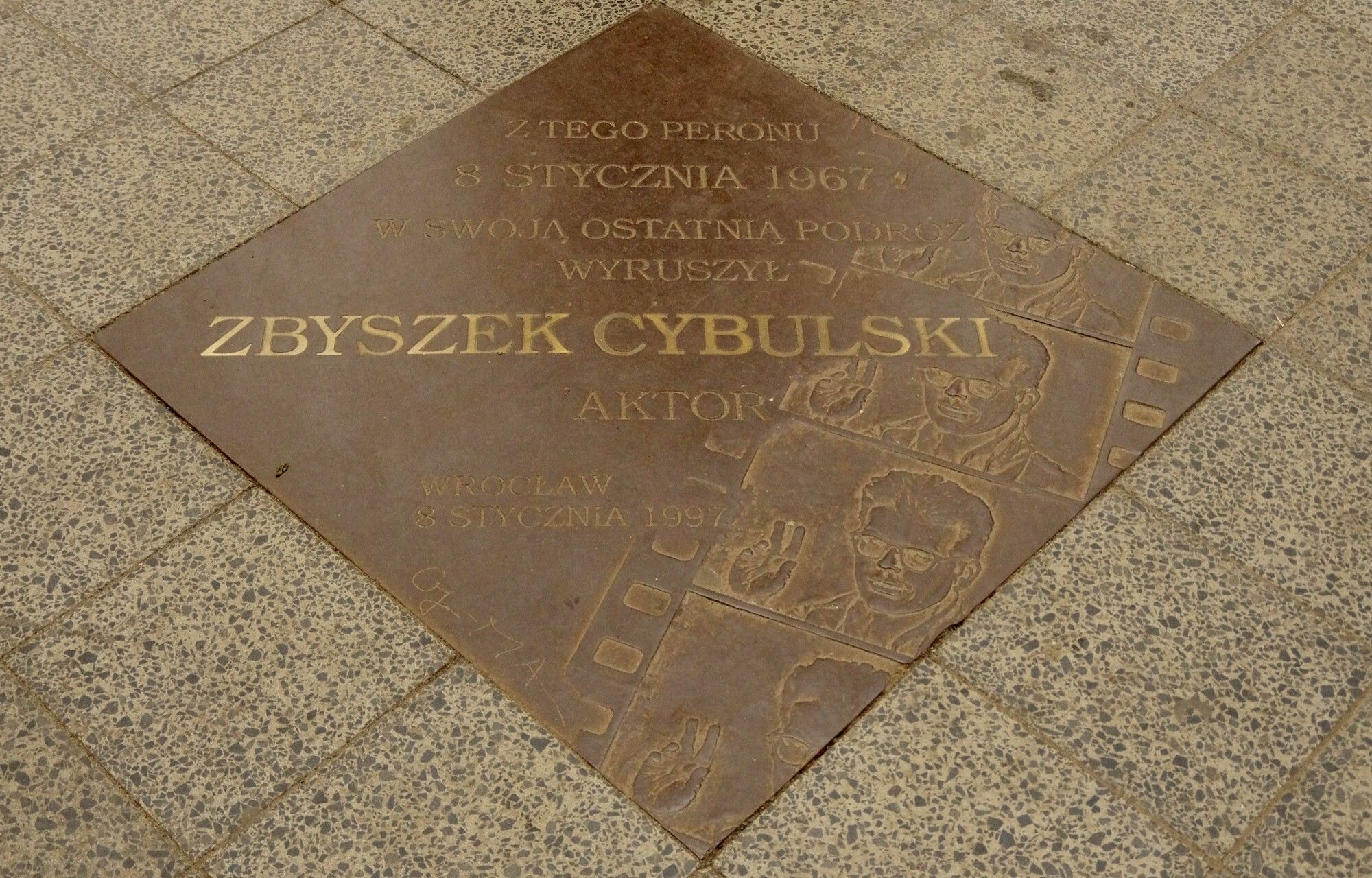 Był polskim Jamesem Deanem. Zginął w tragicznych okolicznościach. Płakały po nim tysiące Polek