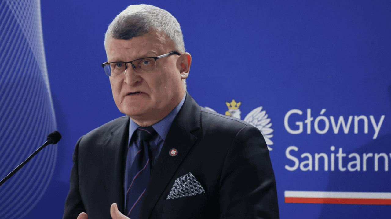 Paweł Grzesiowski ostrzega przed krztuścem