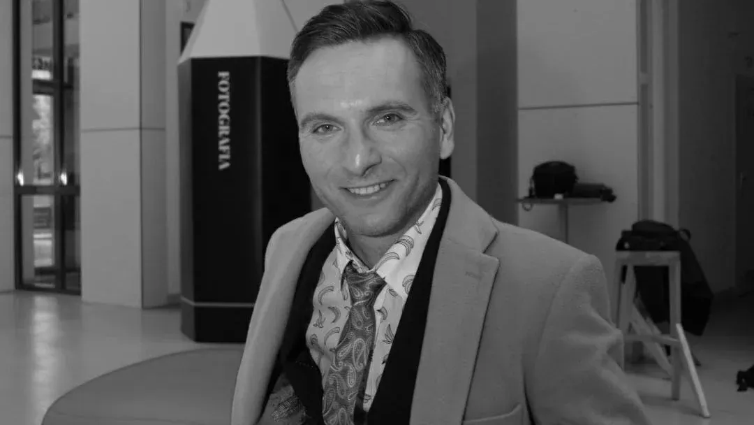 Dojmujące słowa rodziców na pogrzebie polskiego muzyka. Łzy w oczach