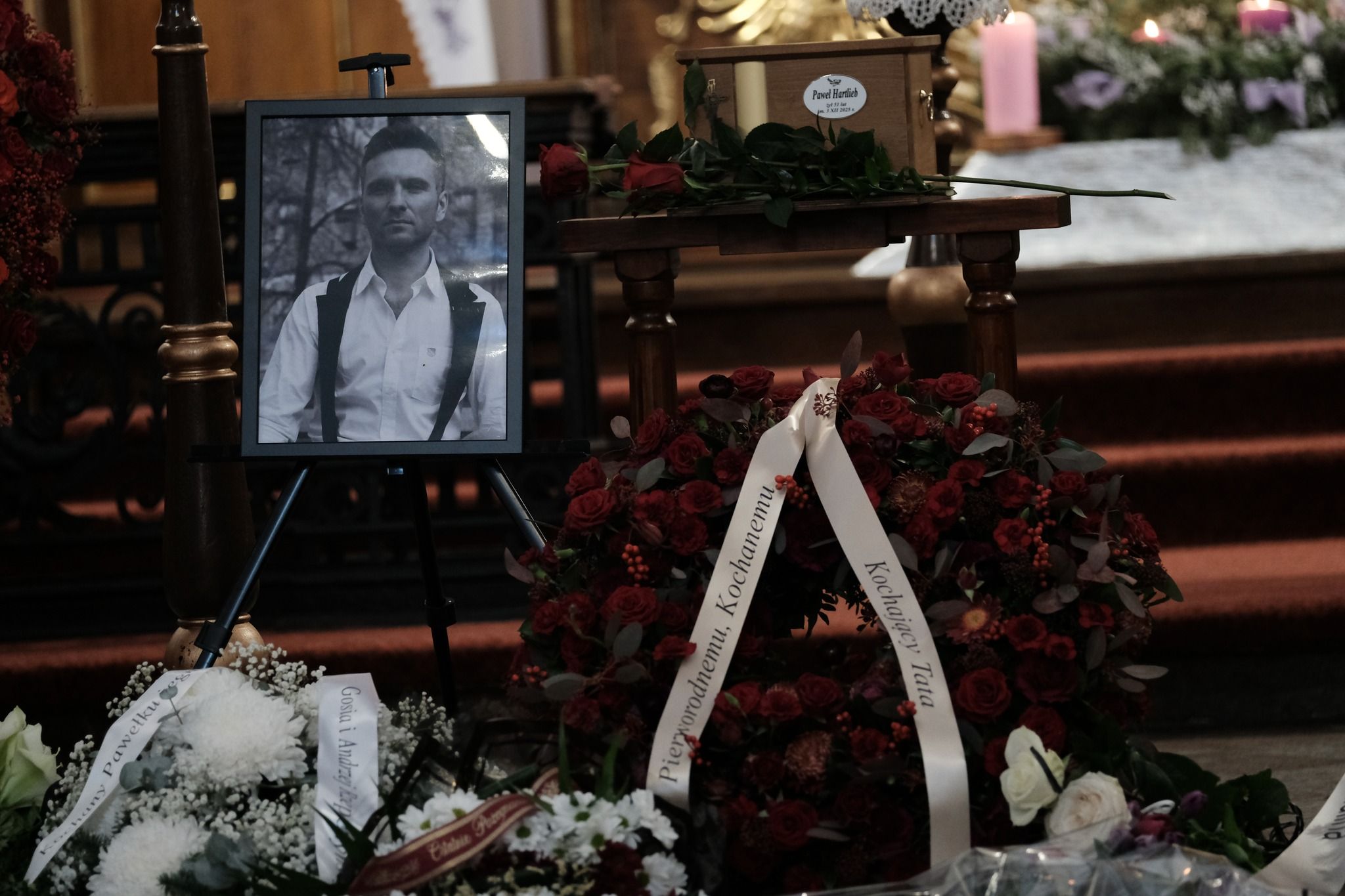 Adam Sztaba na pogrzebie b. męża Szelągowskiej. Piękny hołd dla aktora