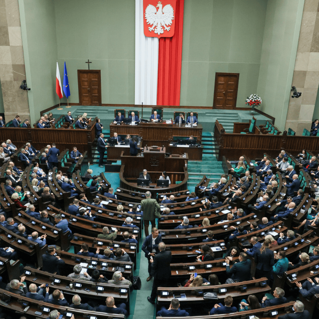 Niezapowiedziana zmiana w Sejmie. Marszałek poinformował o wypadku posła
