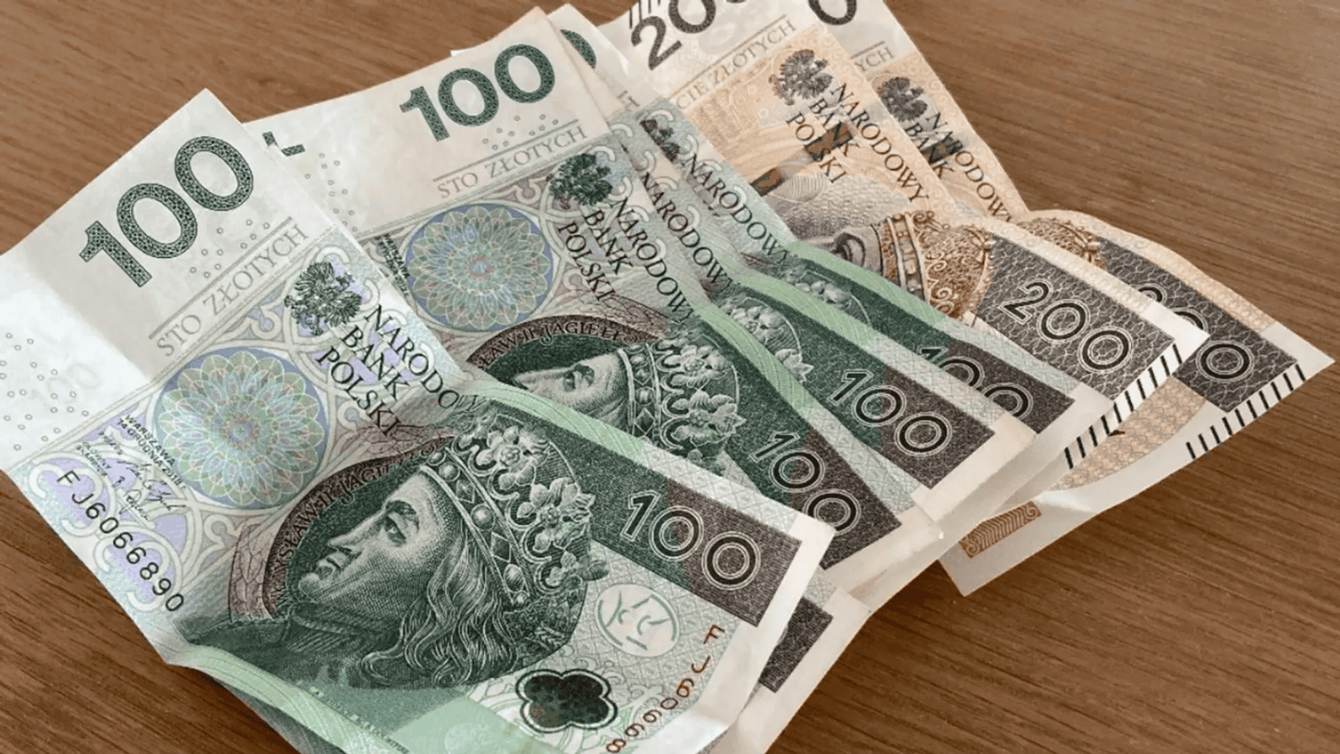 Pieniądze