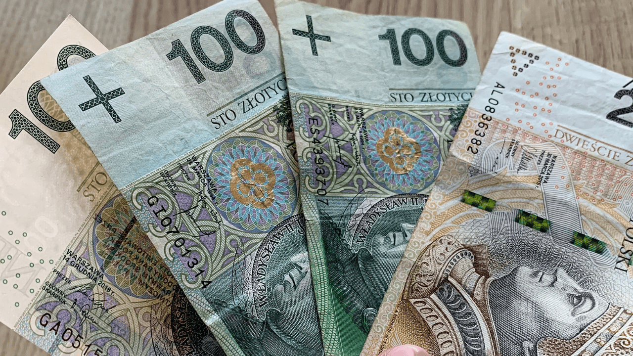 ZUS apeluje do seniorów. Pominiesz ten termin, będzie problem z emeryturą