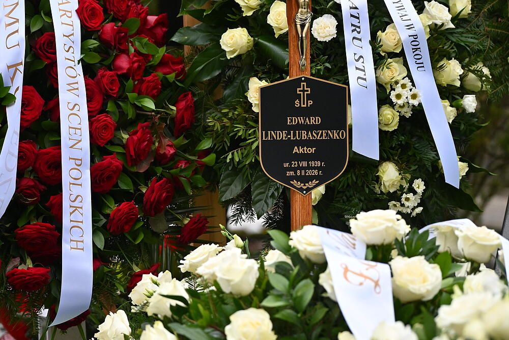 Tak teraz wygląda grób Edwarda Linde-Lubaszenki. Ten widok wyciska łzy z oczu