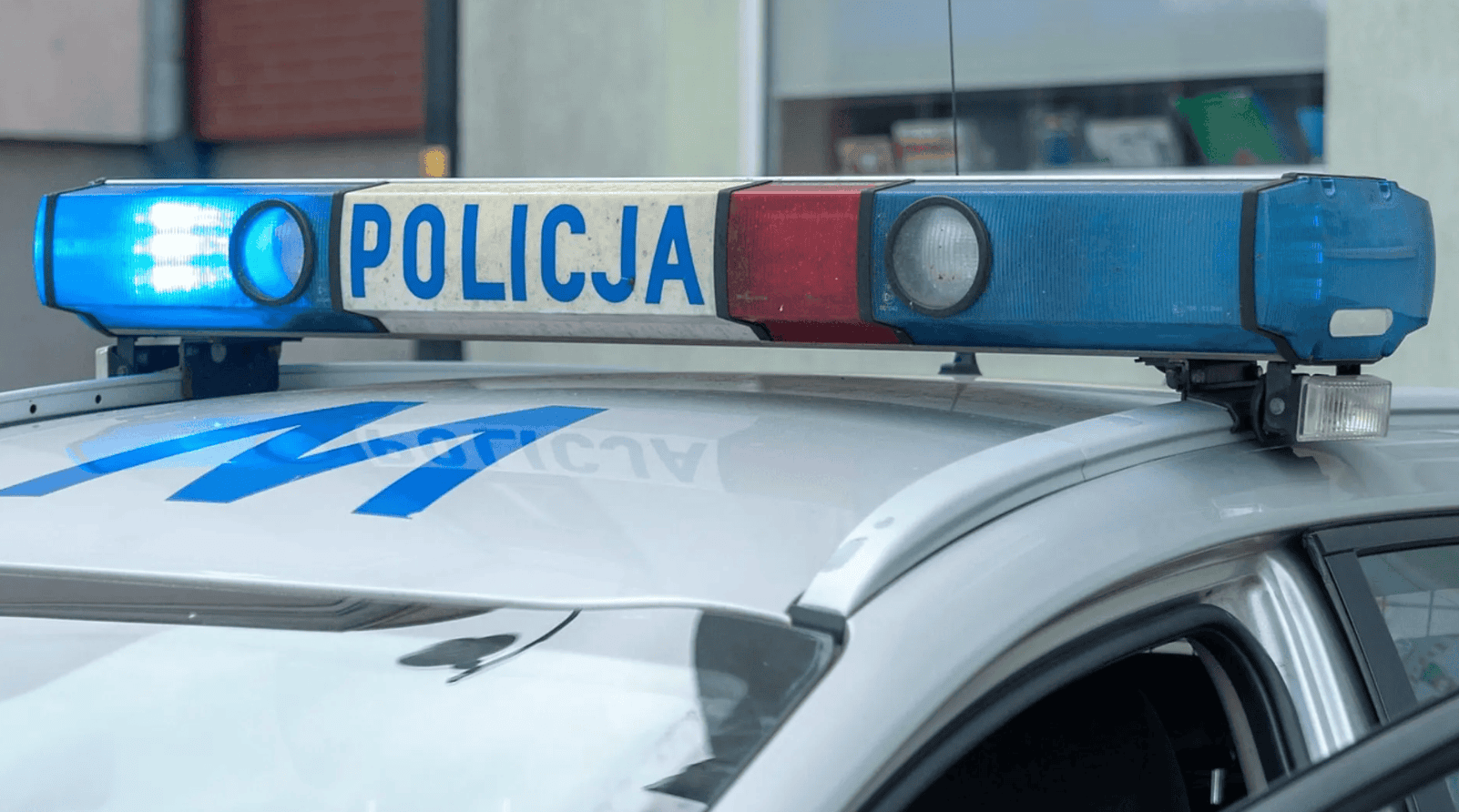 Rodzinna tragedia w polskiej miejscowości. 17-latek nie żyje, 13-latek w rękach policji