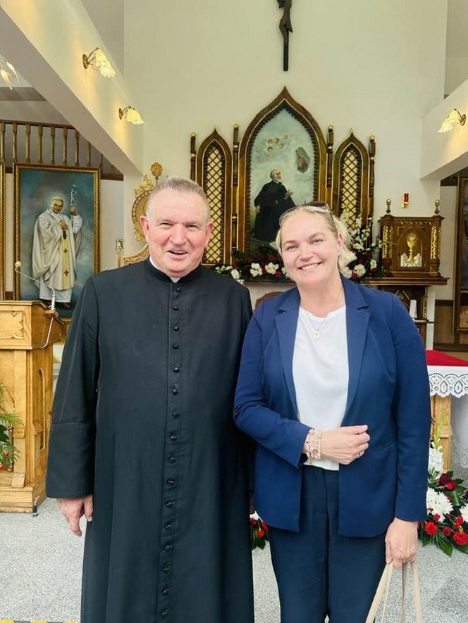 Posłowie PiS modlili się za wygraną Karola Nawrockiego, fot. Facebook