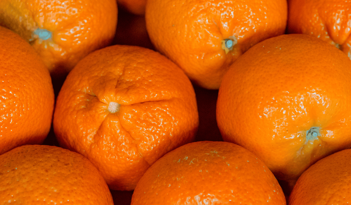 Pachnie świętami, smakuje jak deser, a w dodatku leczy gardło. Ten syrop na przeziębienie robię zawsze o tej porze roku