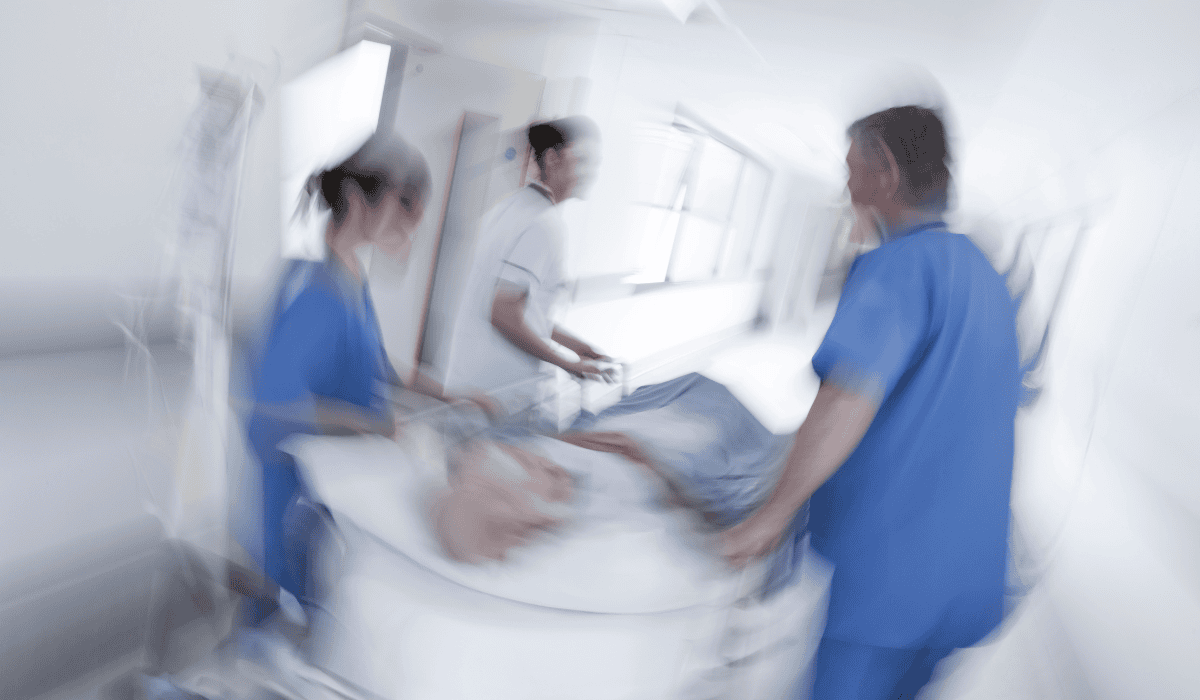 24-latka obudziła się bez narządów rozrodczych. Skandal wokół znanego ginekologa z Poznania