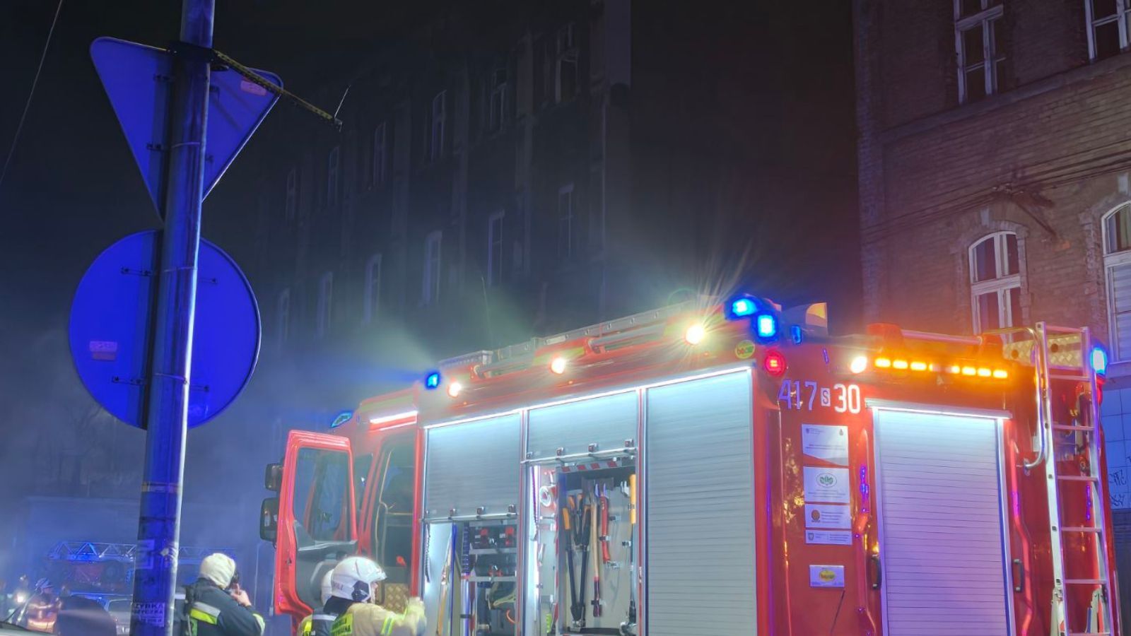 Pożar kamienicy w Bytomiu. Jest stanowisko straży pożarnej