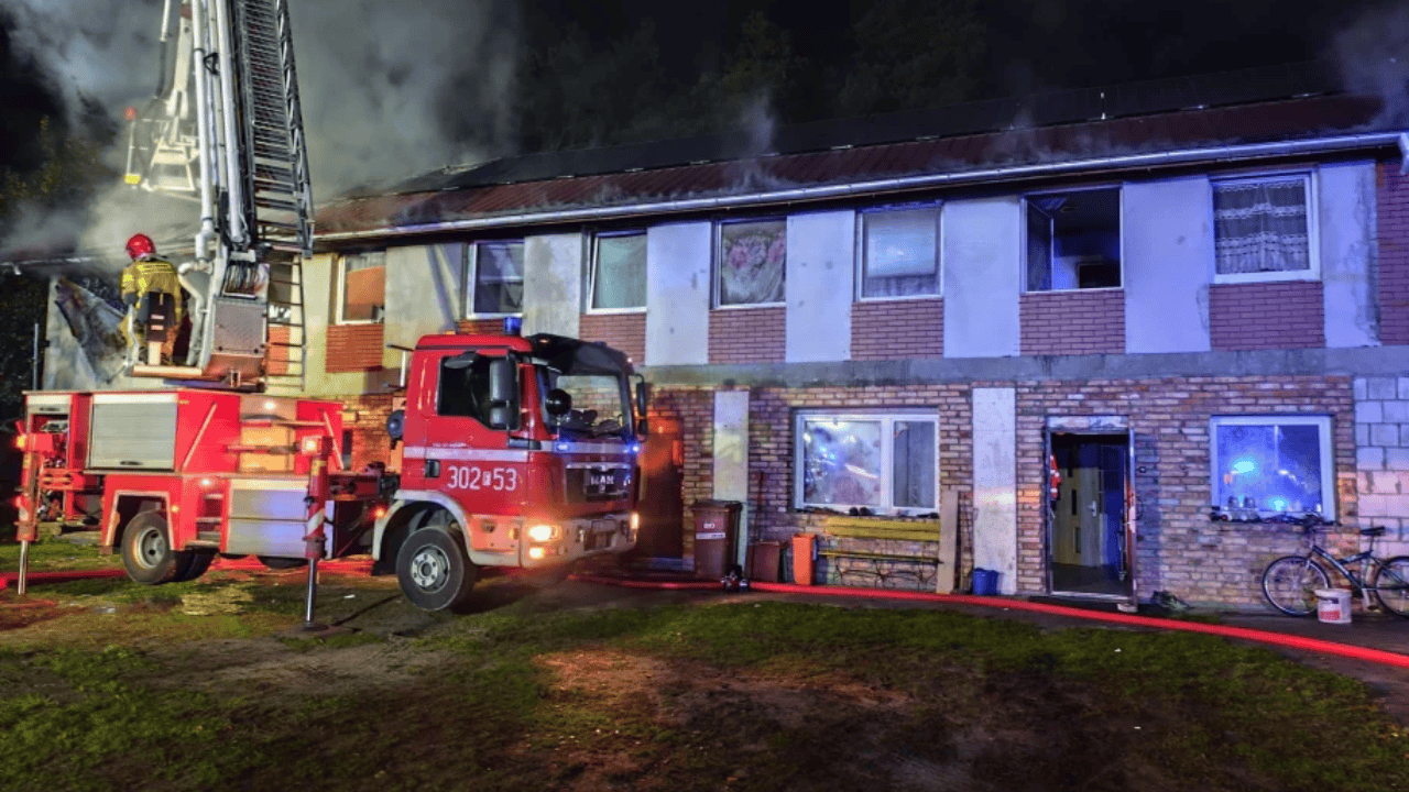 Dramatyczny pożar hotelu pracowniczego. Strażacy przekazali tragiczne wieści