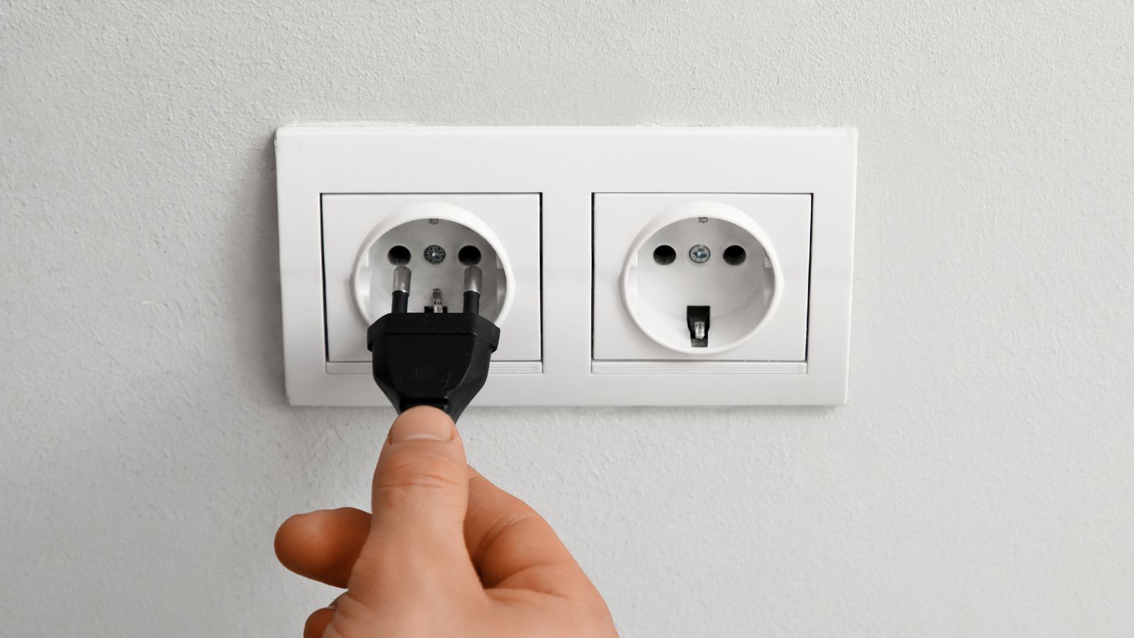 Ten jeden „pożeracz prądu” drastycznie podnosi rachunki. Polacy używają, bo muszą