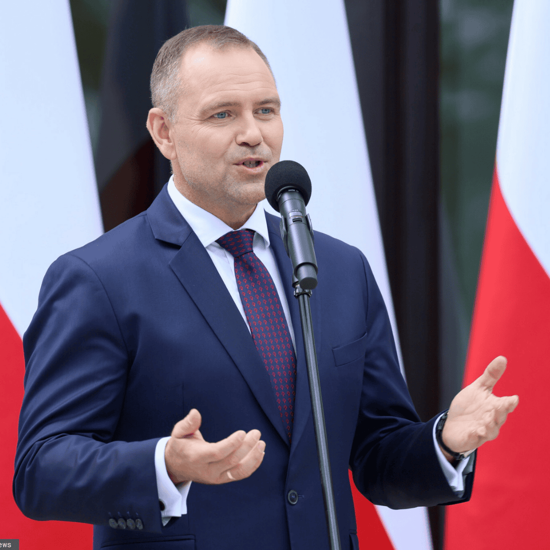 Karol Nawrocki podpisał ustawę o e-zdrowiu. Rewolucja w onkologii i koniec papierowych kart DiLO