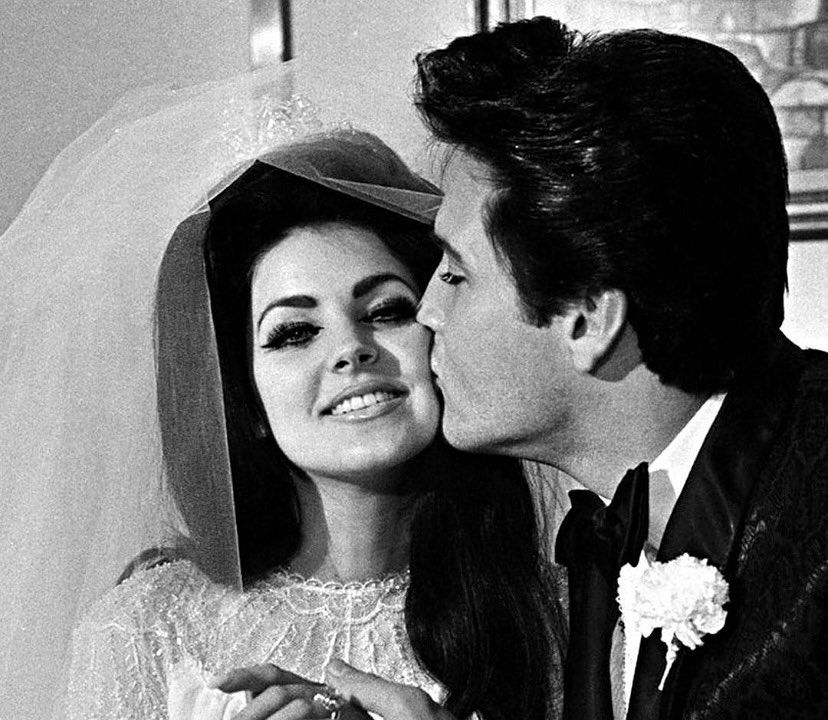 Priscilla Presley przerywa milczenie o mężu. Nie było kolorowo