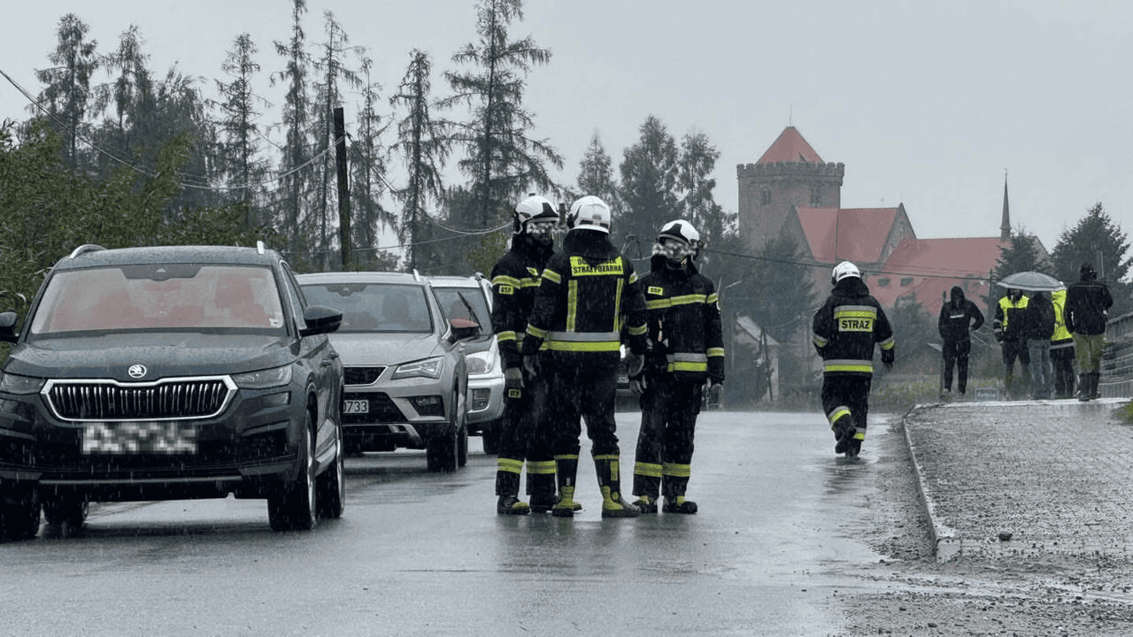 Zaczęło się. Woda zalewa pierwsze miejscowości