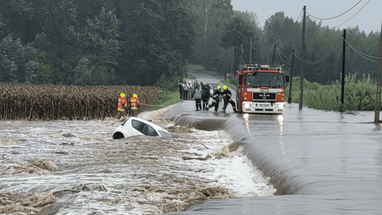 strażacy wypadek